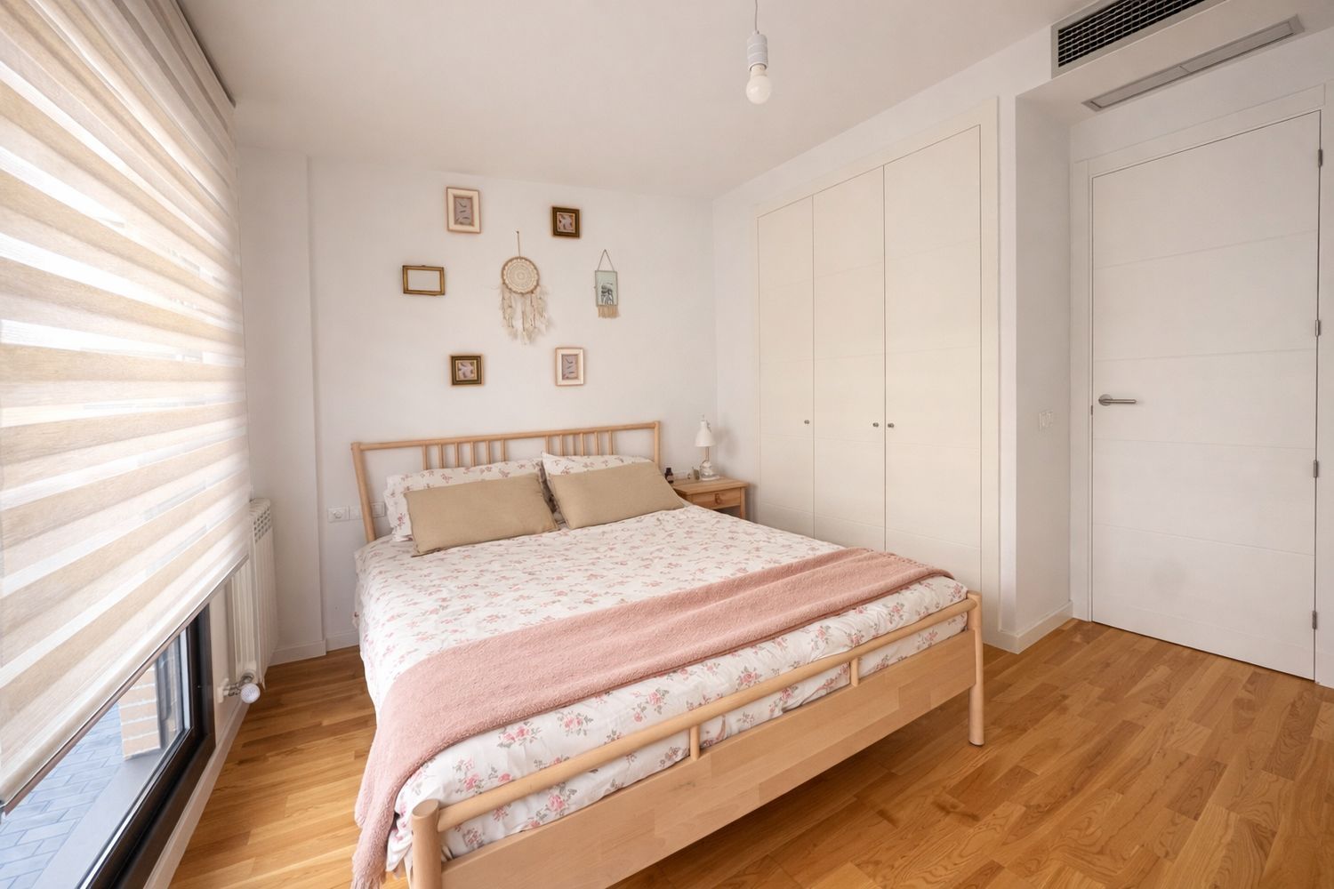 Chalet adosado en Calle de Josep Maria Vila, 18, Centre-Estanys - Foto 15