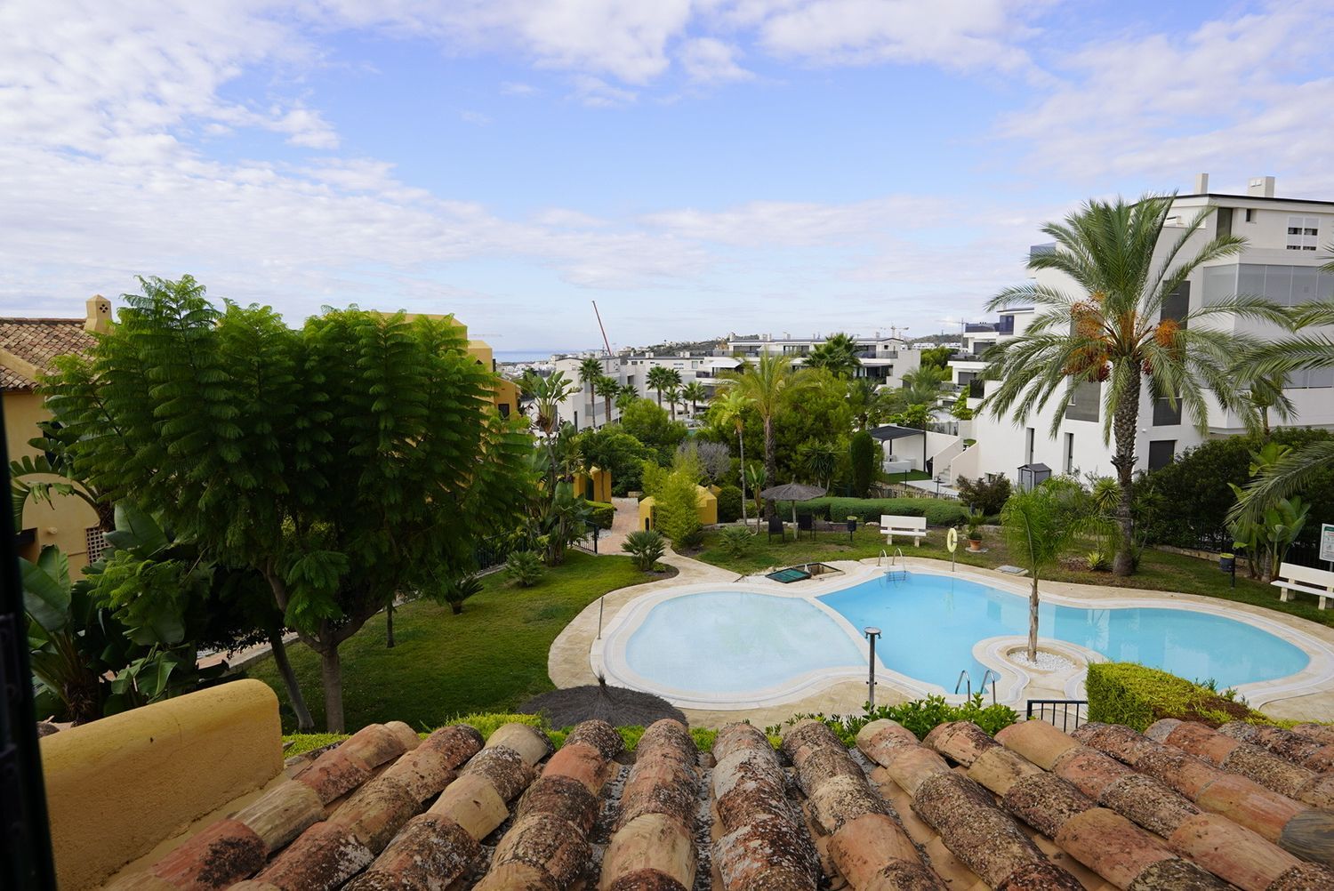 Chalet adosado en Golf Bahía - Foto 2