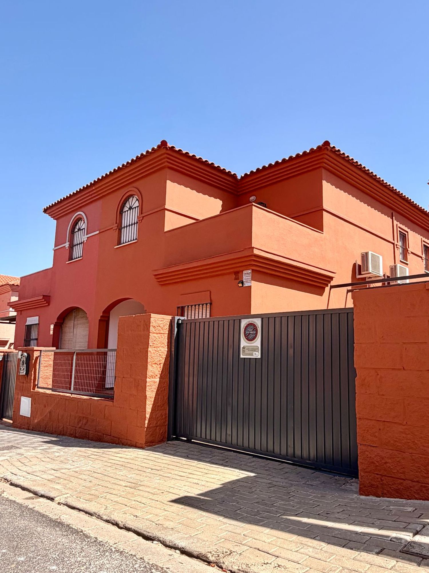 Chalet pareado en Calle Emilio Muñoz, 19, Zona Colegio Europa, Zona Colegio Europa - Foto 2