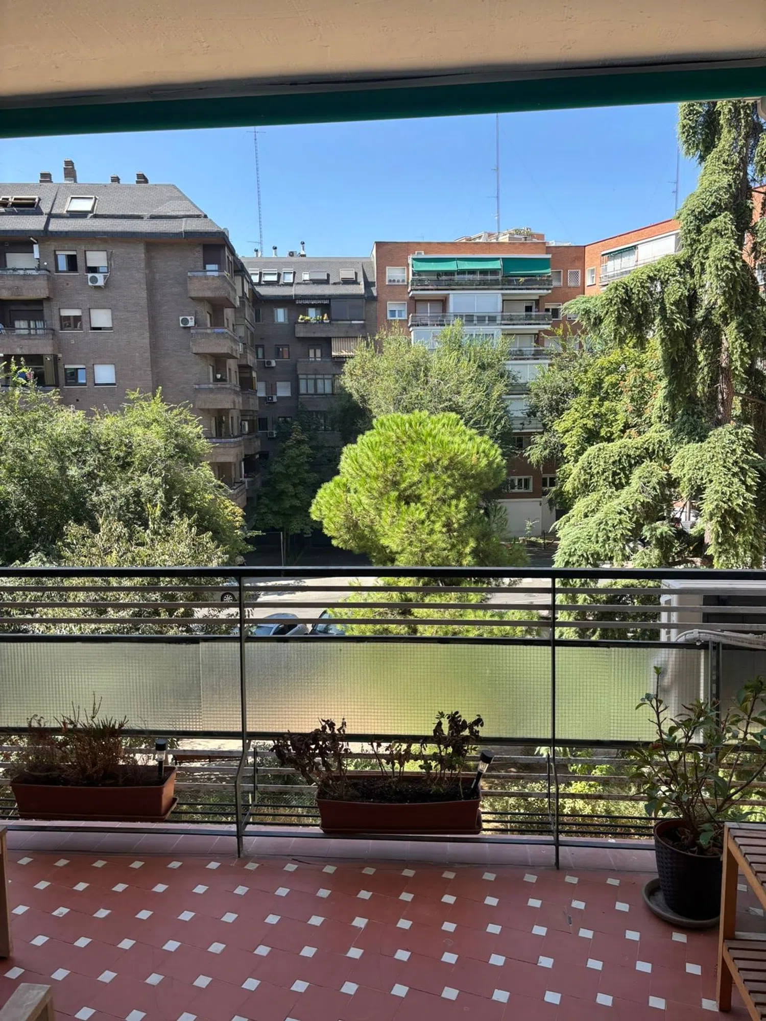 Piso en Barrio Guindalera - Foto 2