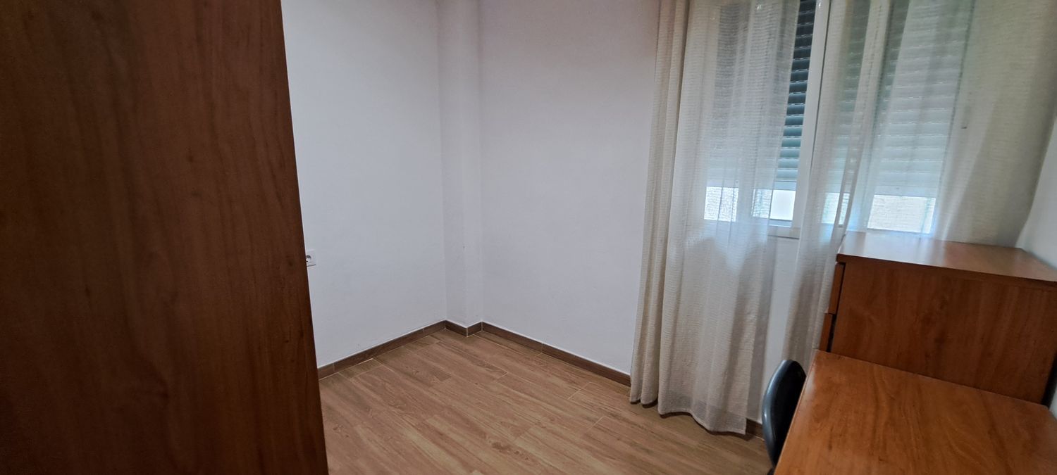 Piso en Calle de Siete Aguas - Foto 11