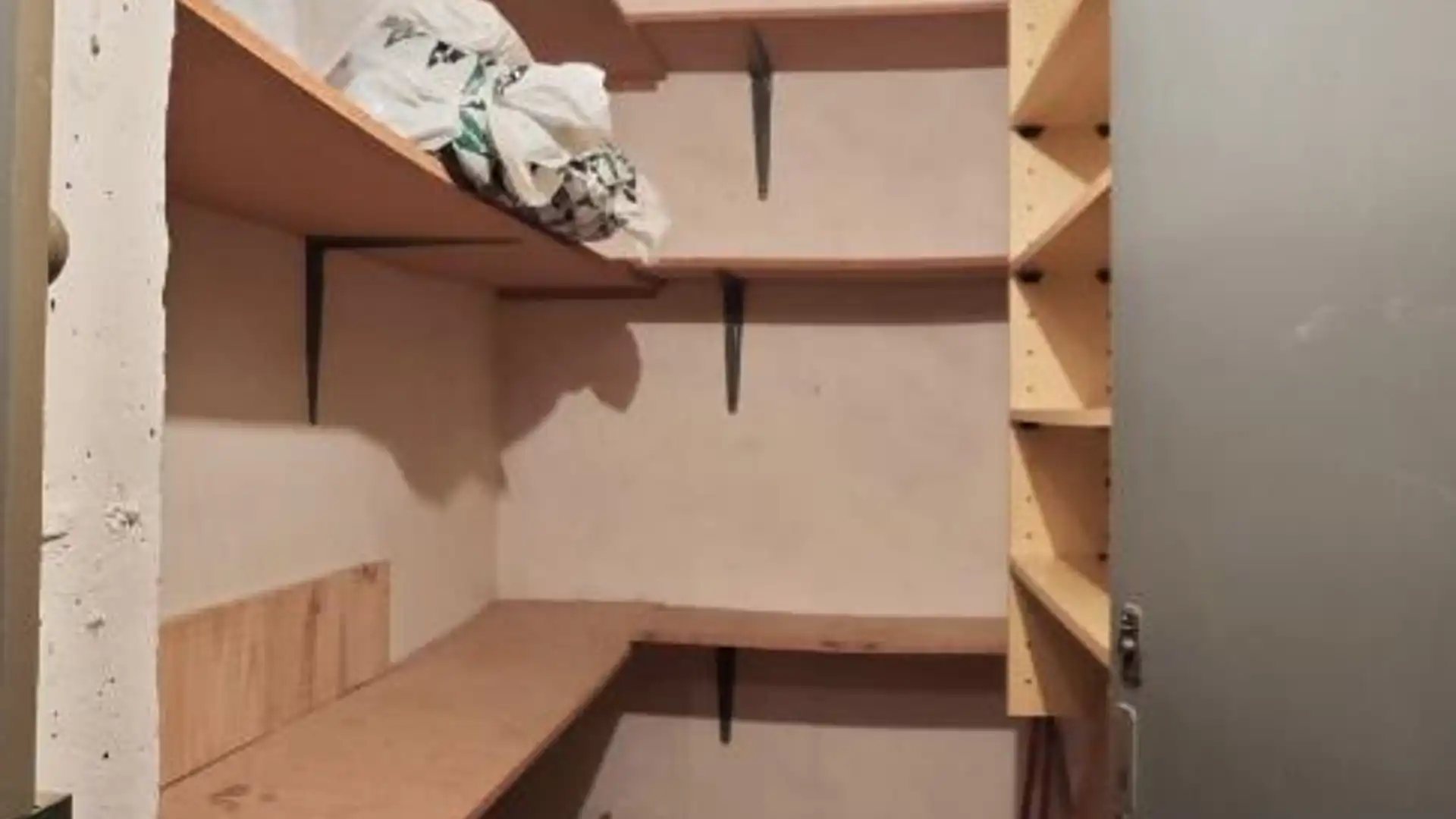 Piso en  Calle de Venecia 8 - Foto 18