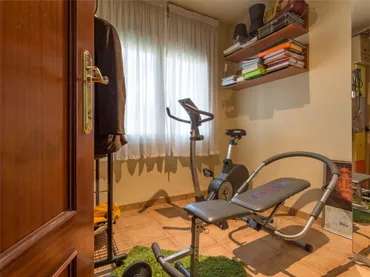 Piso en  Carrer Mas Jardí 18 - Foto 8