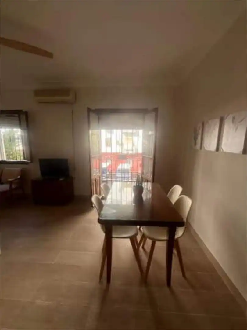 Piso en Triana - Foto 2