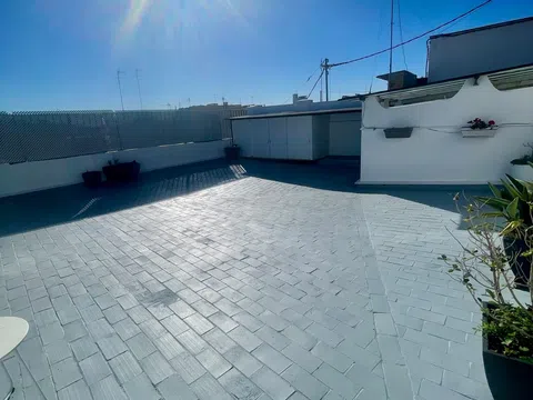 Ático en calle d'Hernán Cortés, 5