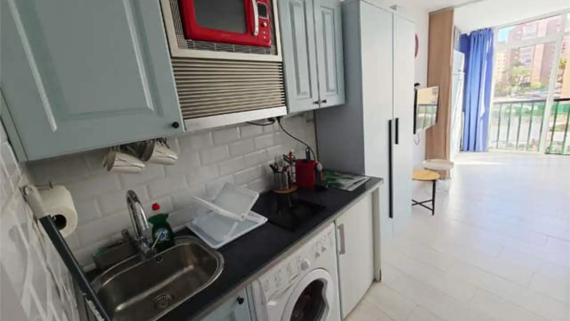 Estudio en HOTEL VICTORIA,H PRINCESA,MERCADONA - Foto 4