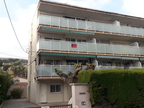 Piso en avenida de la Constitució, 416 - Foto 1