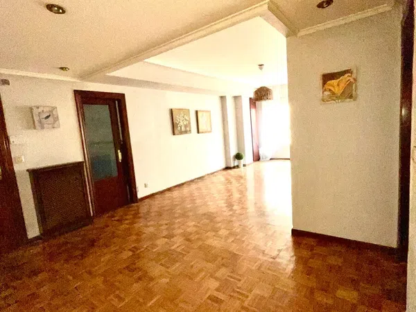 Piso en calle Ramon y Cajal, 22 - Foto 1