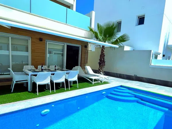 Casa o chalet independiente en Calle Alberto Durero, 12, Los Peñascos-El Salero-Los Imbernones, Los Peñascos-El Salero-Los Imbernones - Foto 28