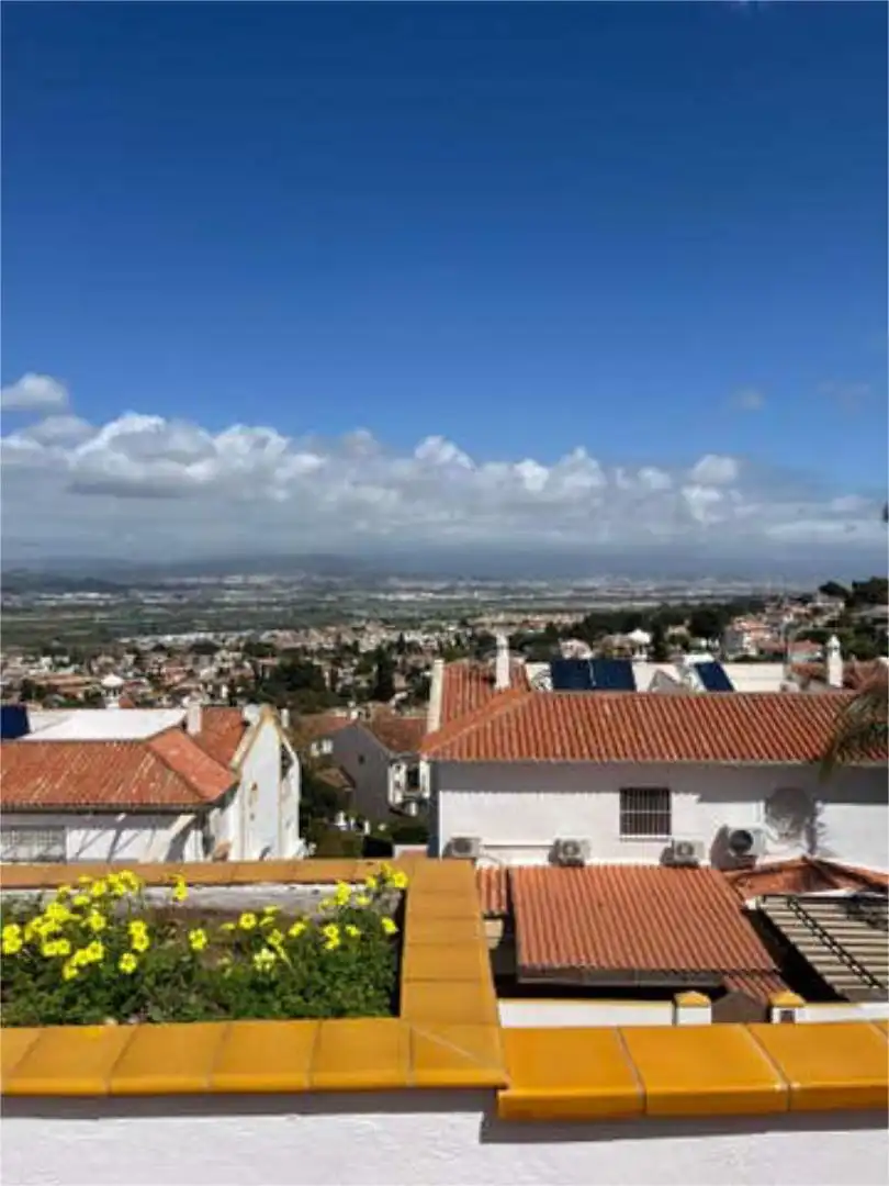 Casa adosada en Alhaurín de la Torre - Foto 3