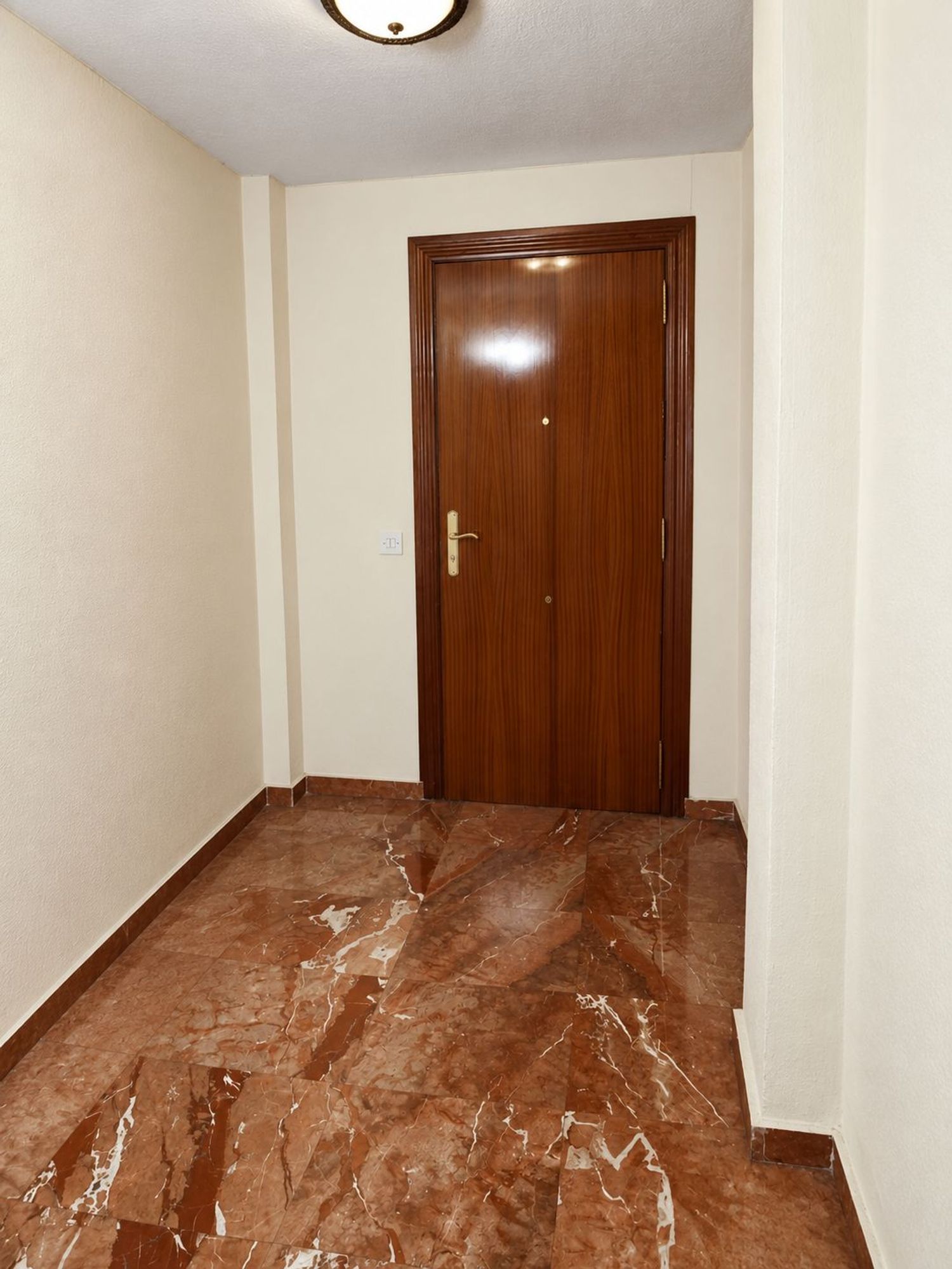 Piso en Calle Pintor Zuloaga, 14 - Foto 6