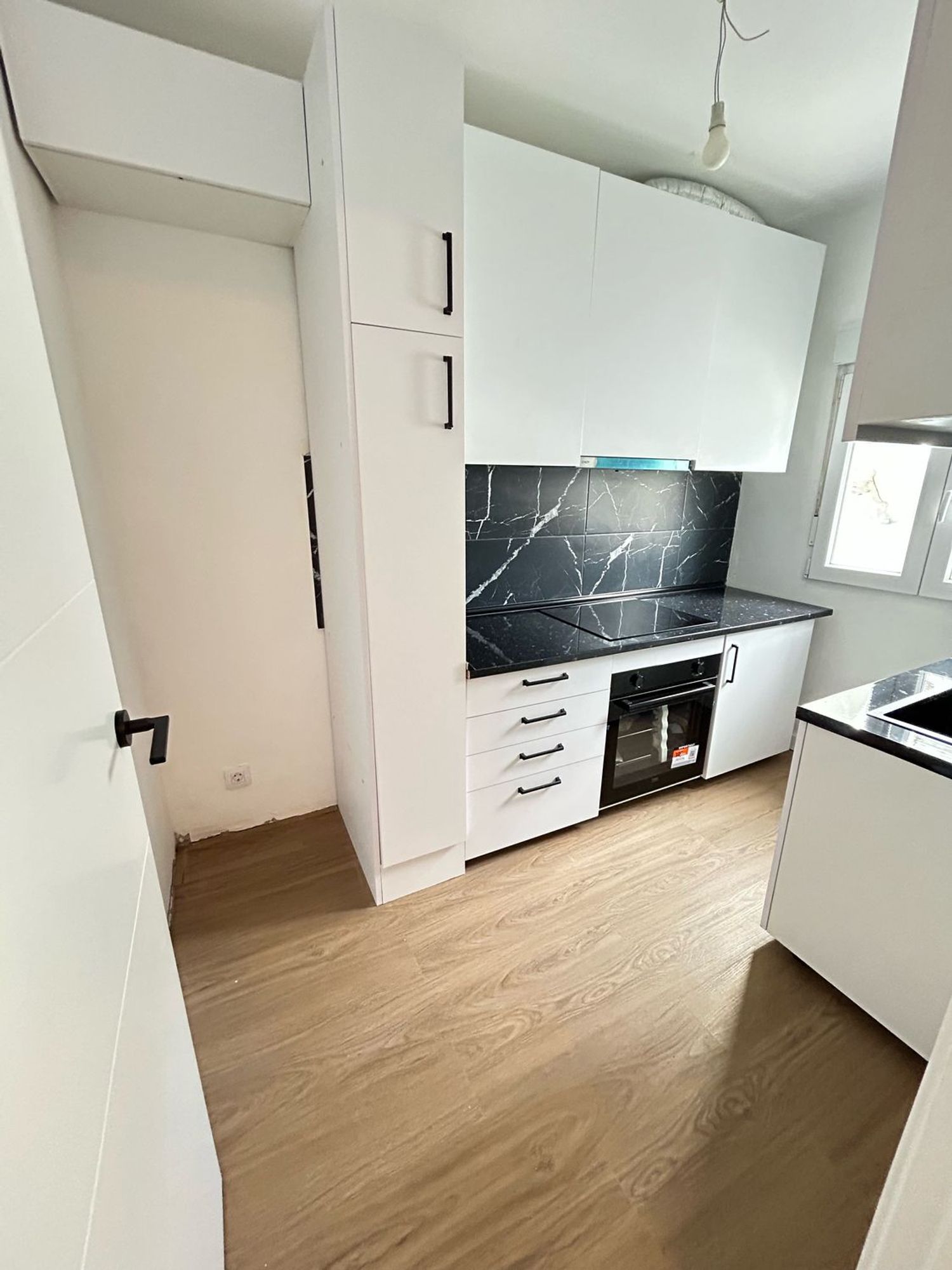 Piso en Reyes Católicos - Foto 13