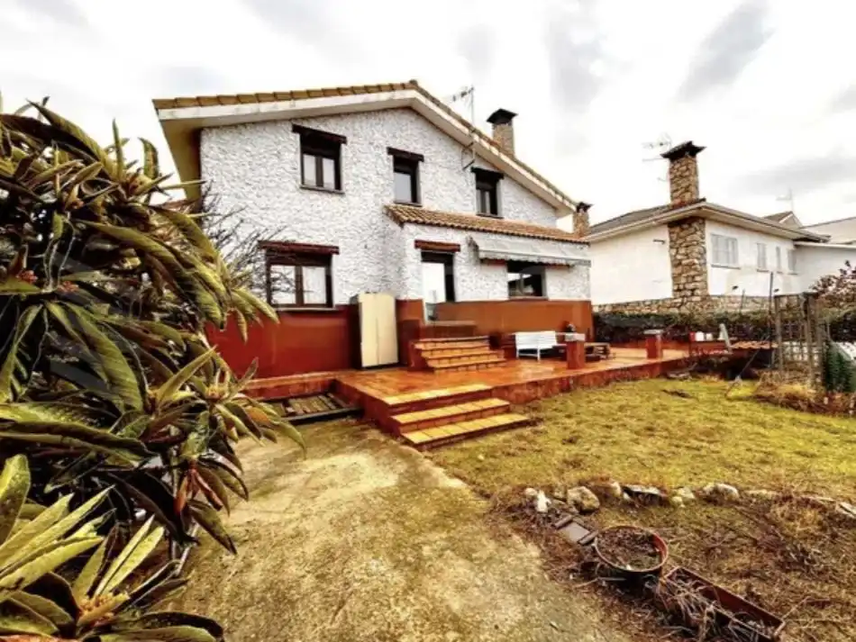 Chalet en  Calle Guadalcampo 61 - Foto 3