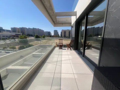 Piso en calle de Félix Candela, 29