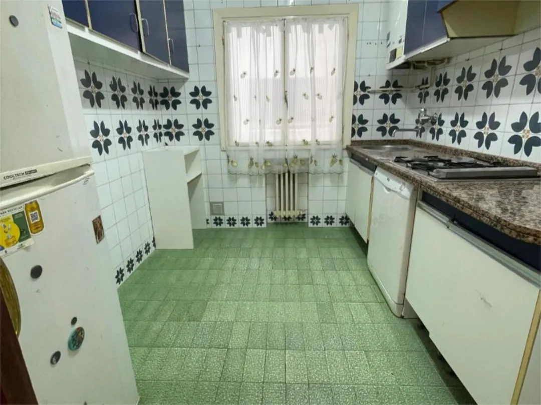 Piso en  Calle González Besada 41 - Foto 9