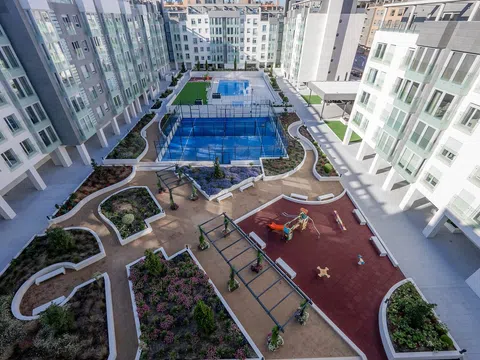 Piso en calle Azofra, 2 -24