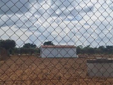 Finca rústica en  Carretera La Puebla de Cazalla 2 - Foto 2