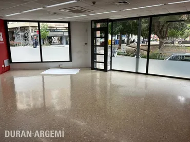 Local comercial en  Calle Francisco de Vitoria - Foto 4