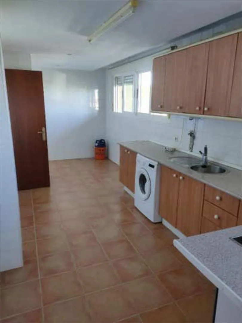 Casa adosada en Residencial Universidad - Foto 4