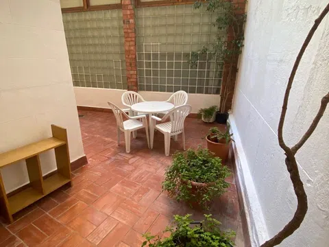 Piso en calle de Copèrnic, 37