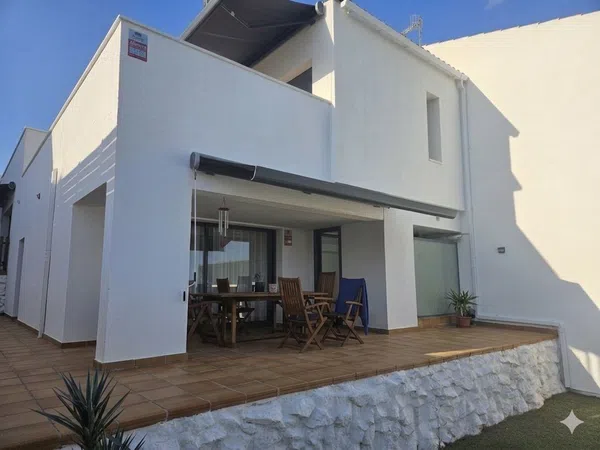 Chalet adosado en Calle Ponen, 64 - Foto 4
