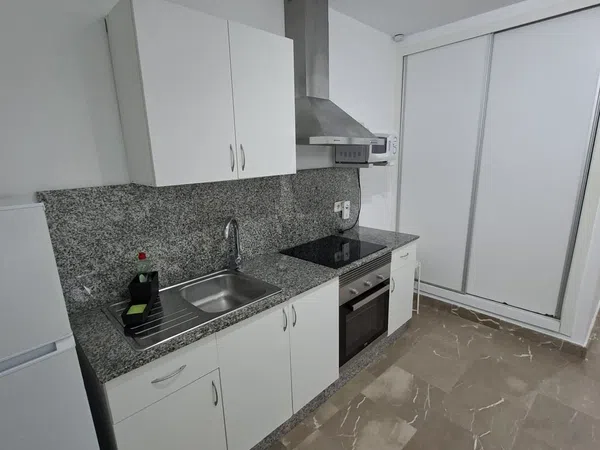 Estudio en calle Malasaña, 7 - Foto 4