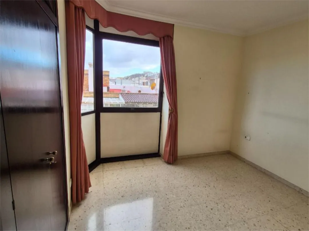 Piso en  Calle Ángel Guimerá 106 - Foto 11