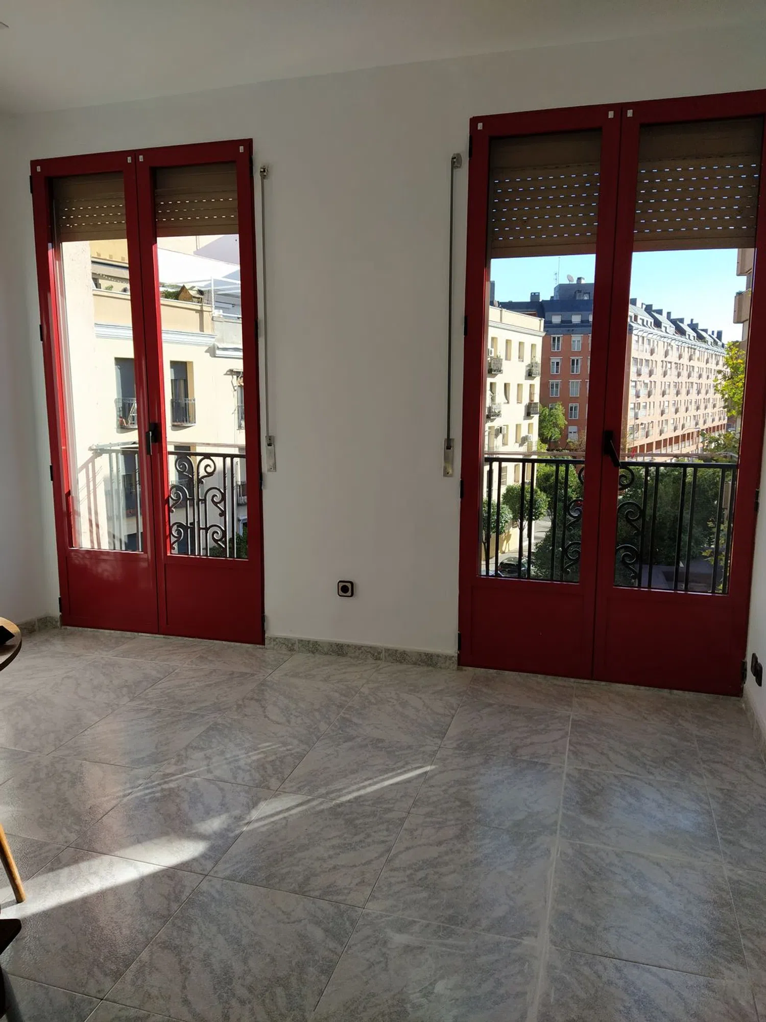 Piso en calle de San Isidoro de Sevilla, 6 - Foto 1