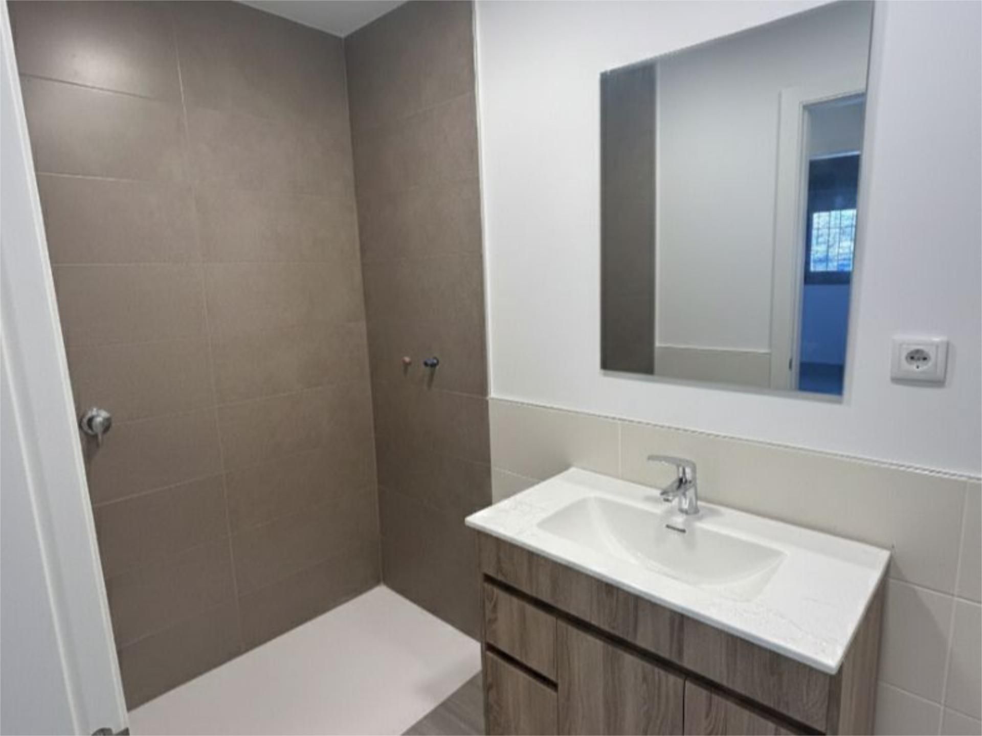 Piso en  Calle Telémaco 10 - Foto 8