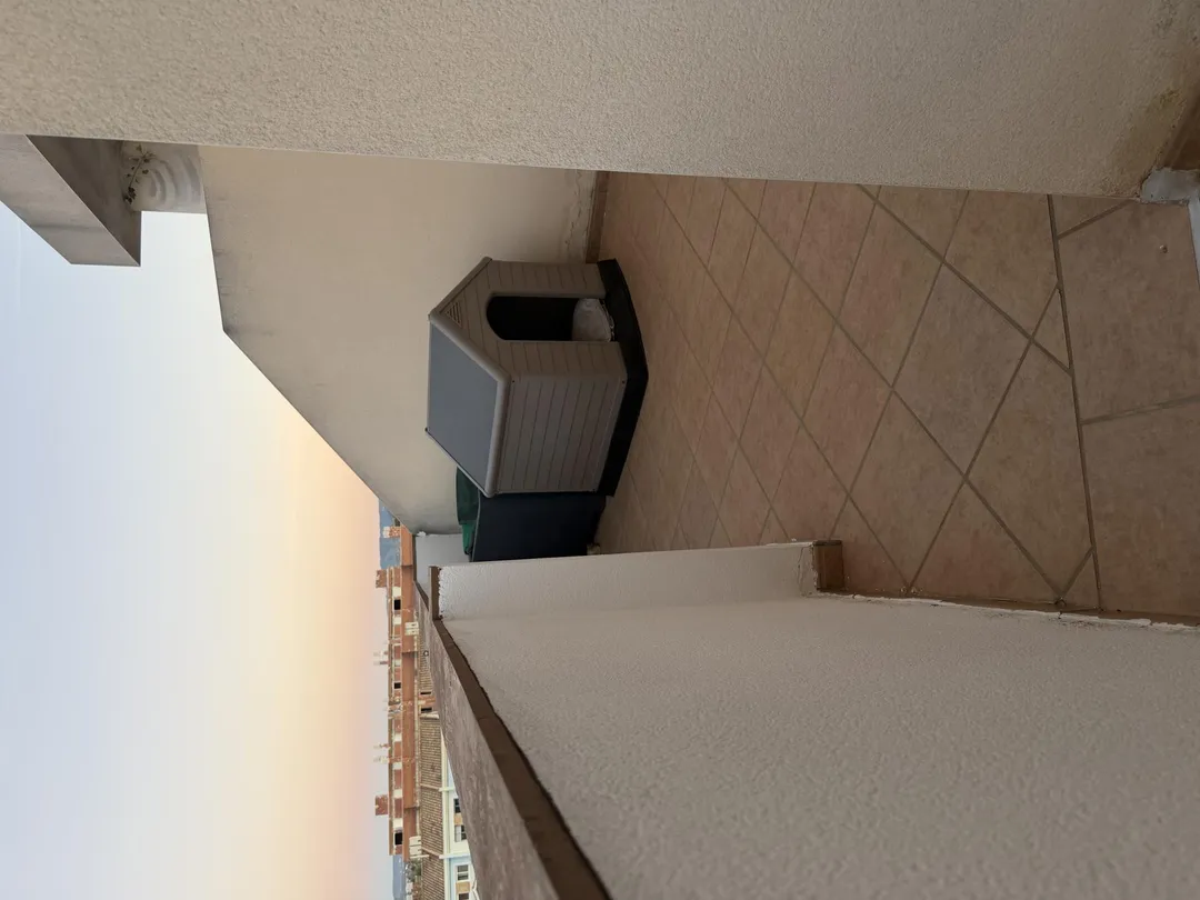 Piso en  Calle Maestro Adolfo Diaz 13 - Foto 9