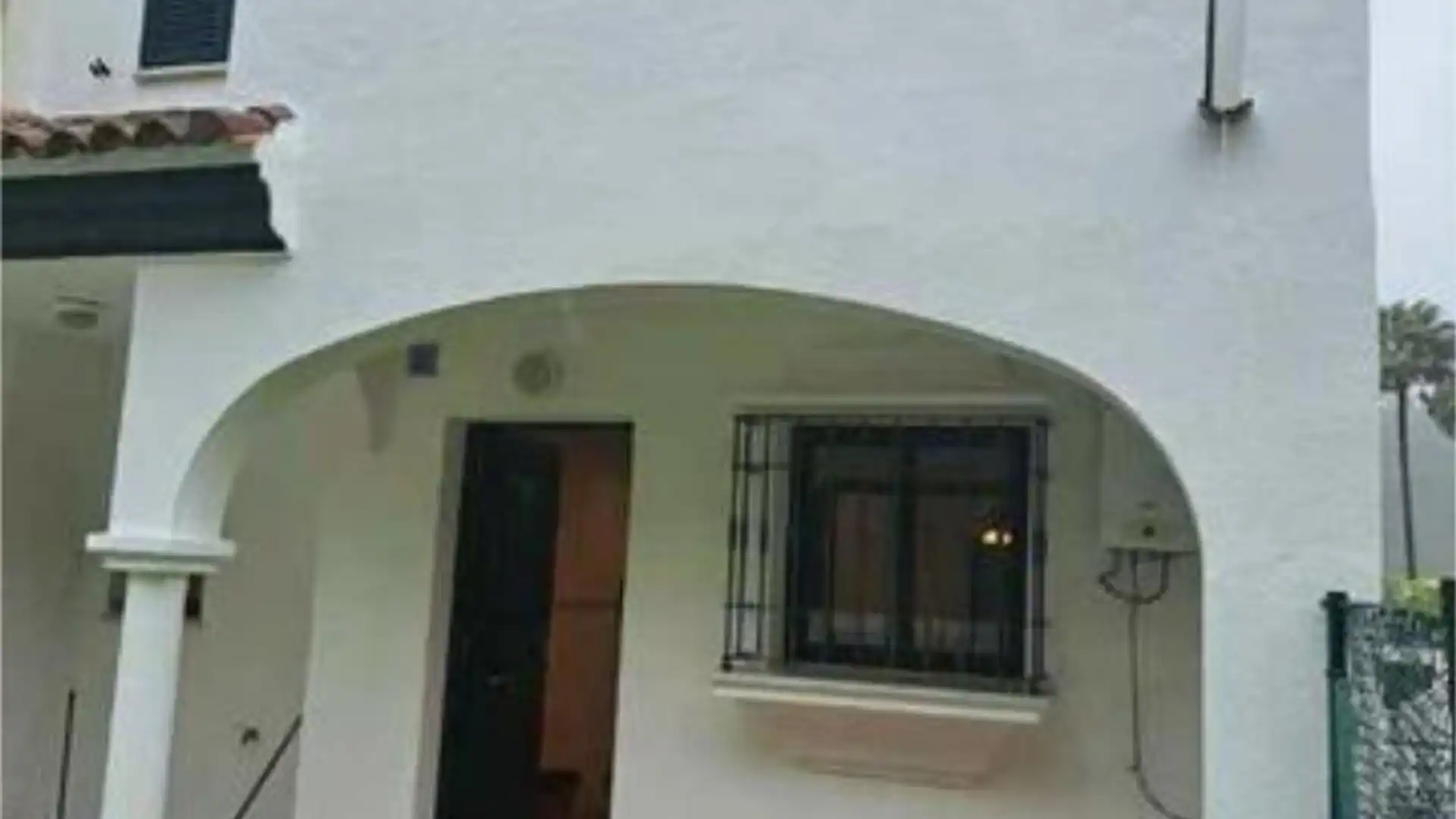 Chalet en El Goleto - Foto 2