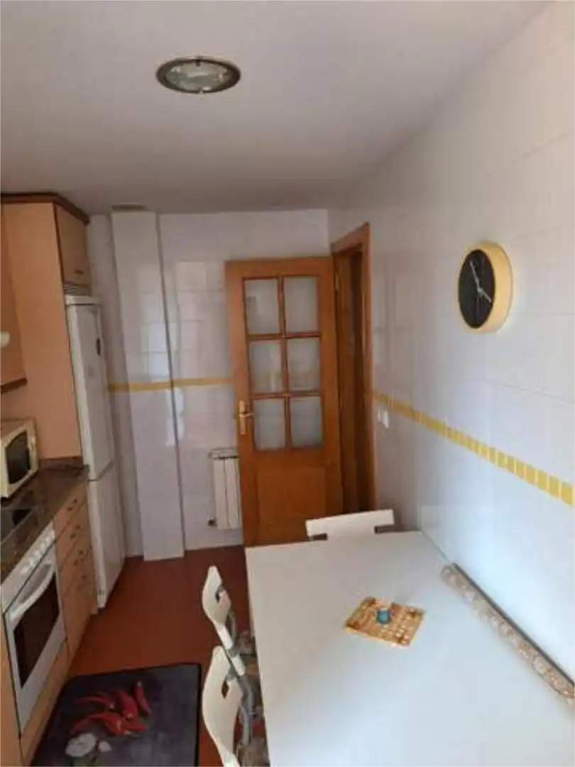 Piso en Arteixo - Foto 4