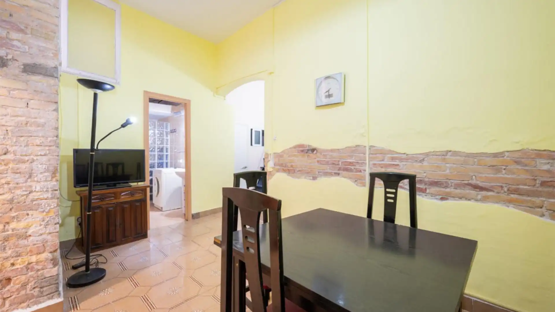 Piso en  Carrer de Sostres 24 - Foto 2