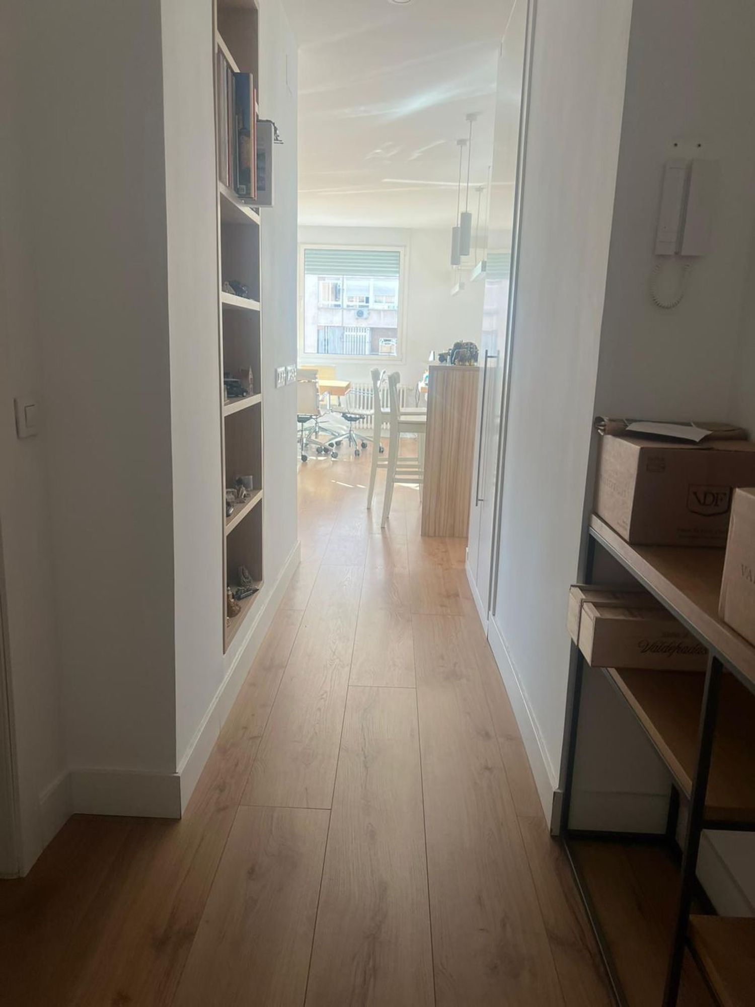 Estudio en calle de Orense, 18 - Foto 3