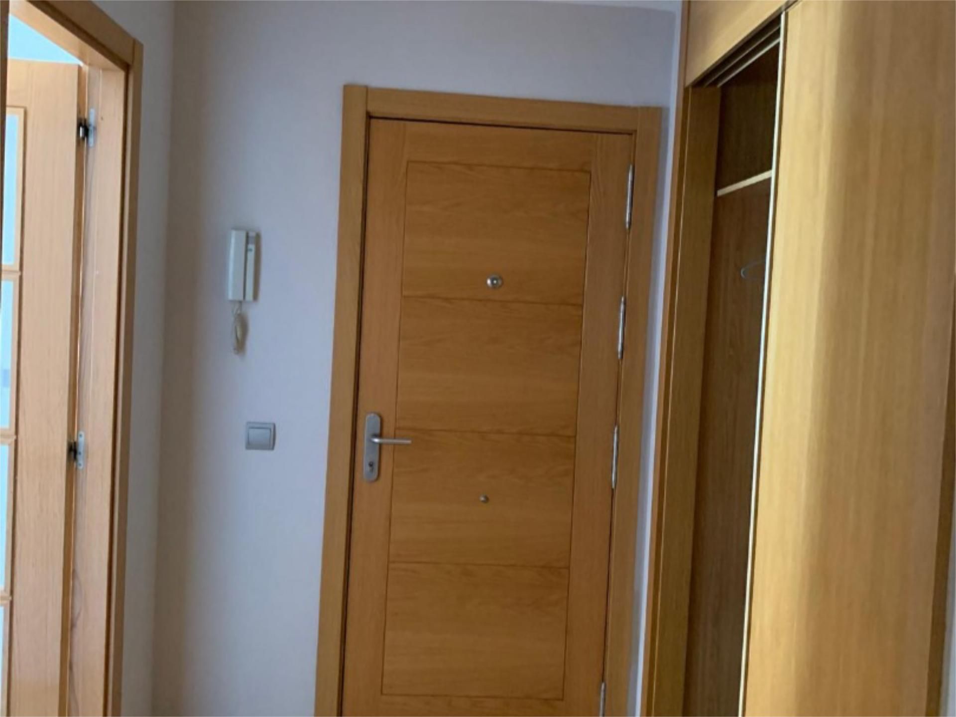 Piso en  Avenida Pablo Iglesias 80