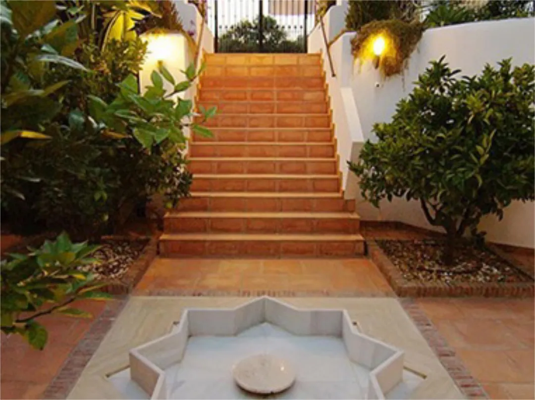 Chalet en  Urbanizacion los Altos de los Monteros 193 - Foto 2