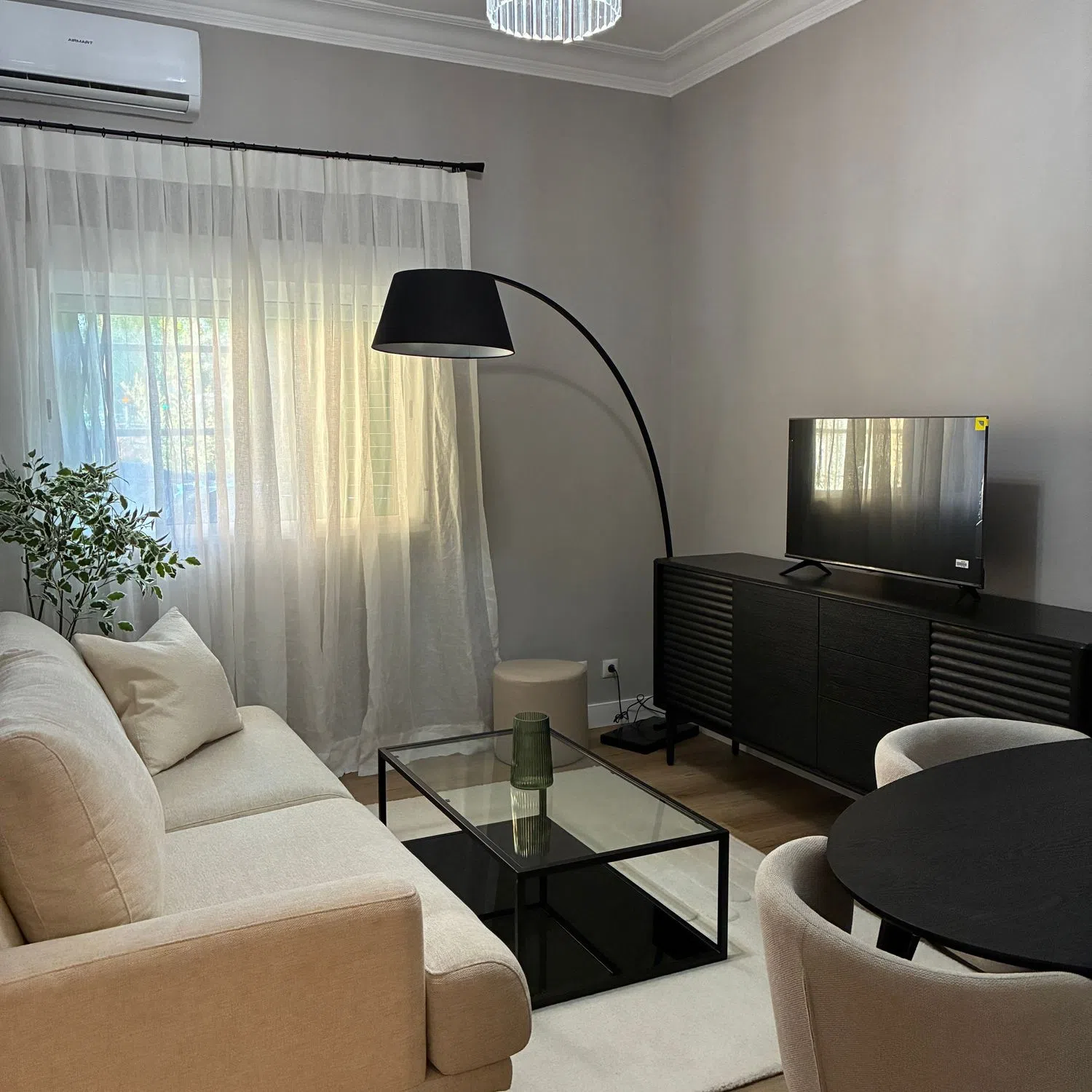 Piso en calle Madres Plaza de Mayo, 18 - Foto 1