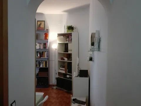 Piso en calle de Santa Casilda, 8