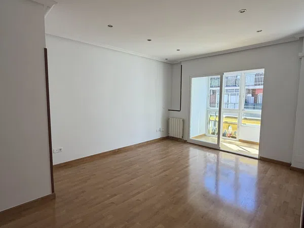 Piso en calle Nápoles, 10 - Foto 1