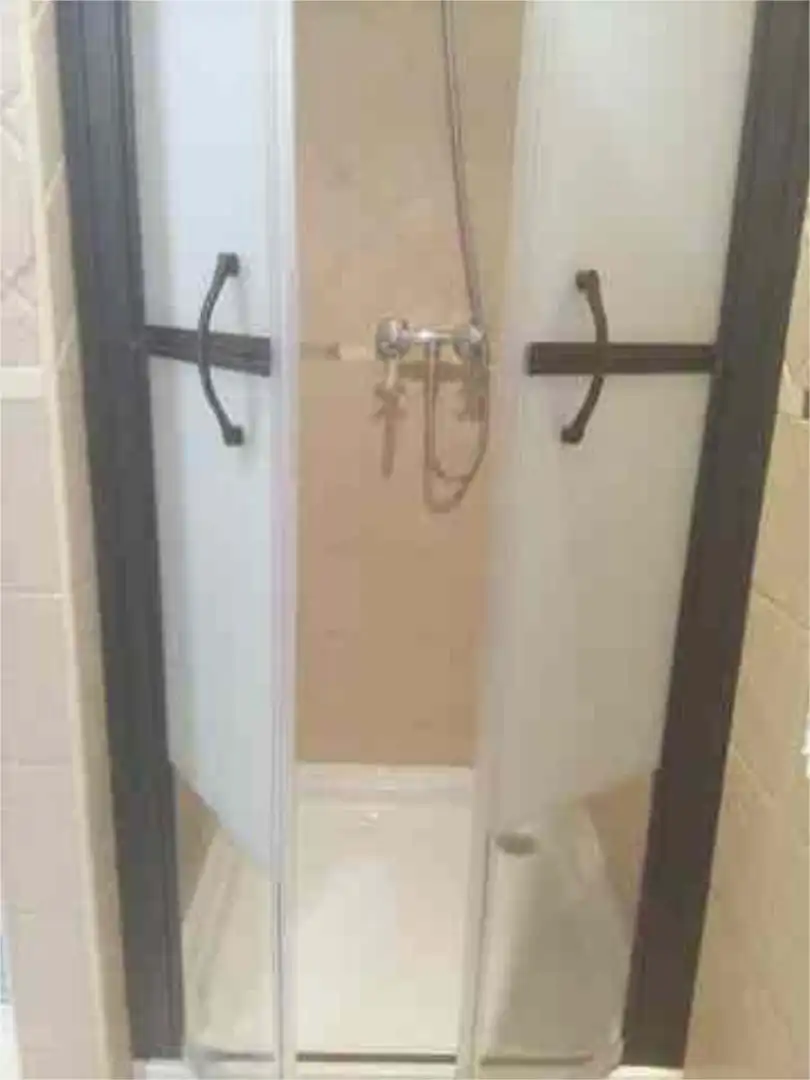 Apartamento en Reyes Católicos - Foto 5