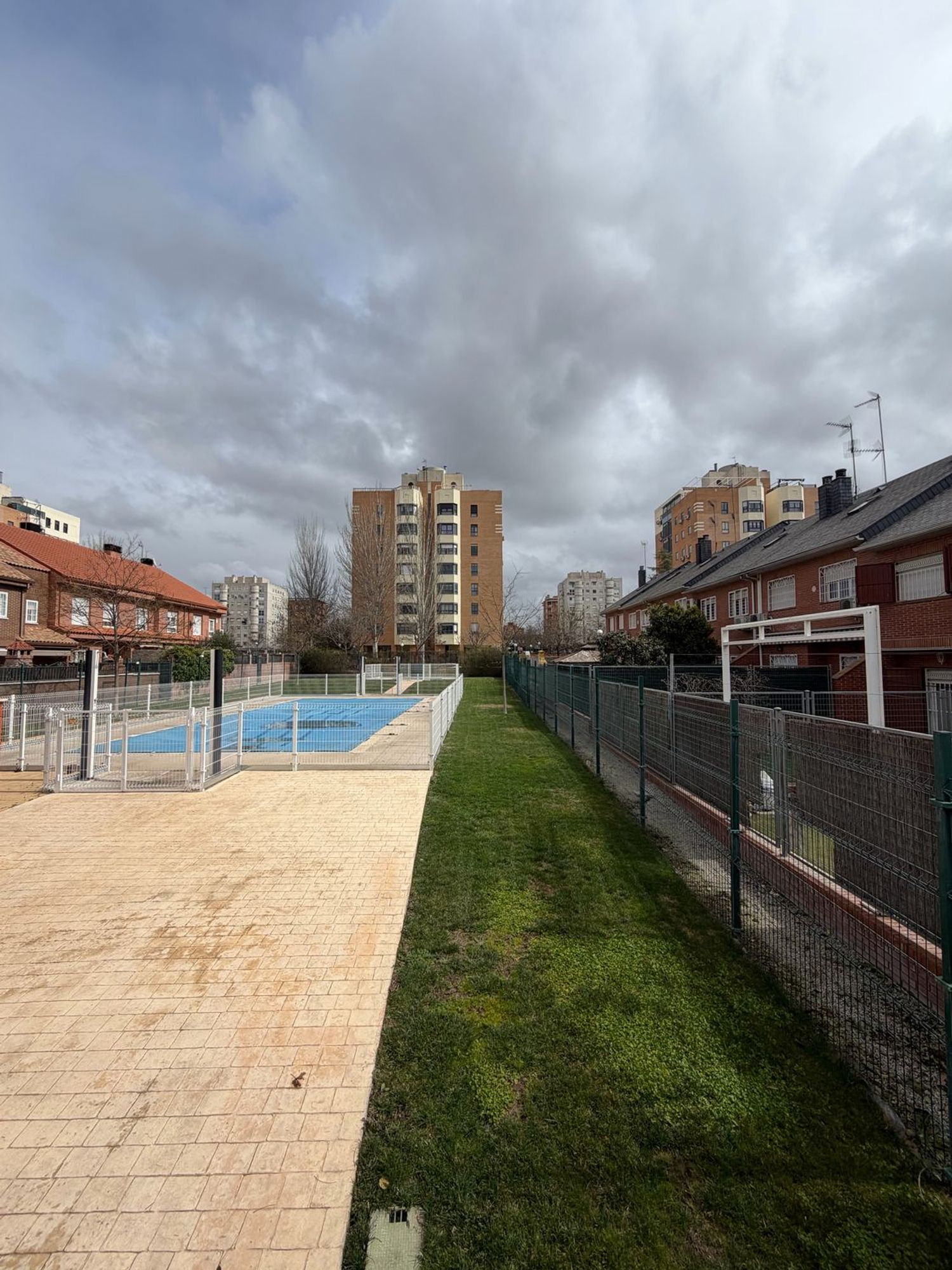 Chalet adosado en Loranca - Foto 30