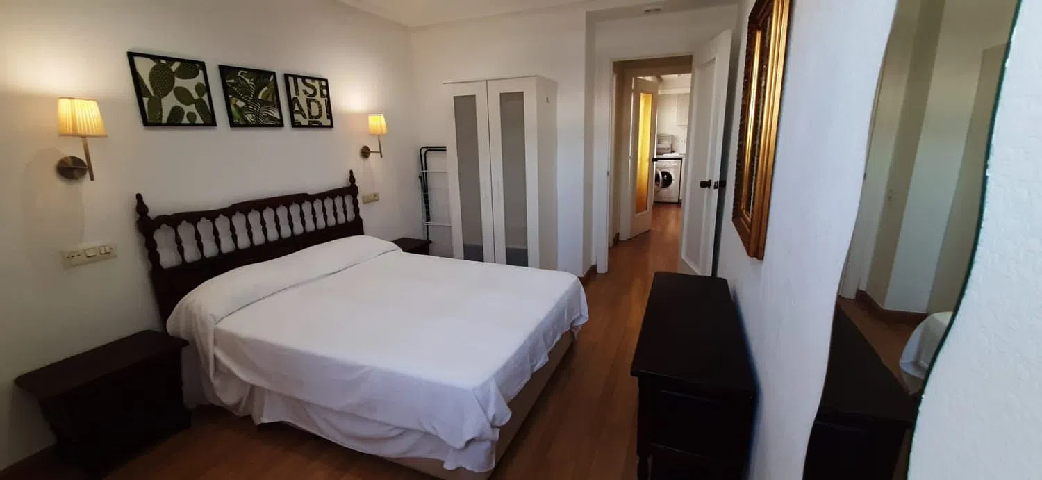 Piso en calle Nueve de Mayo, 2 - Foto 1