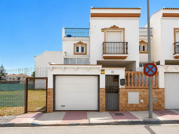 Chalet pareado en Calle de San Javier, 27, San Pedro Pueblo - Foto 1