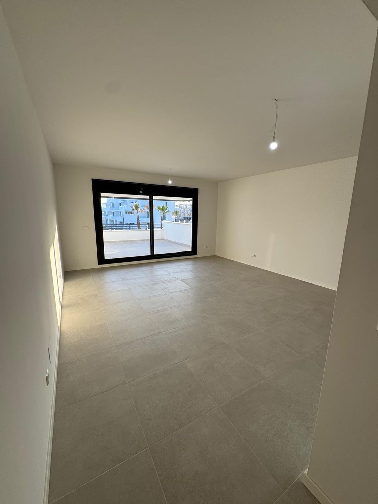 Piso en calle Obispo Jesús Catalá Ibáñez, 4 - Foto 1