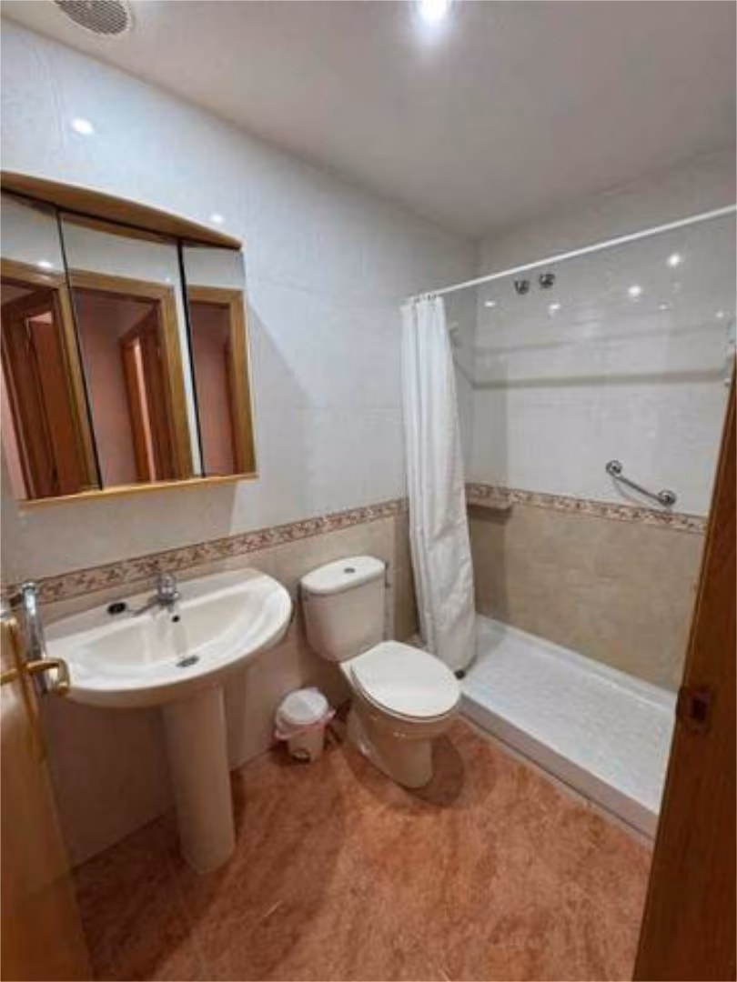 Piso en Juan de Borbon - Foto 6