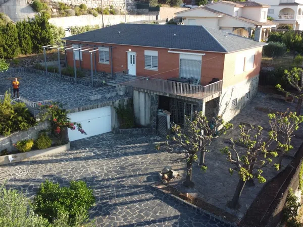 Casa o chalet independiente en Avenida Onze de Setembre, 2 - Foto 1