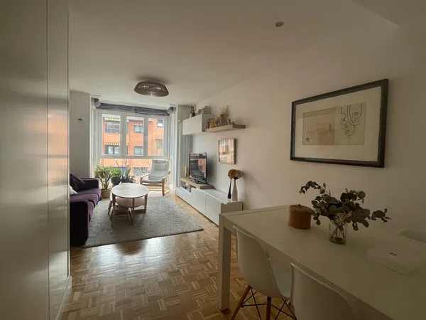 Piso en calle Collado del Hornillo, 5