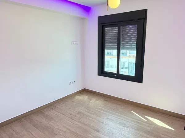 Chalet adosado en Mairena del Alcor - Foto 15