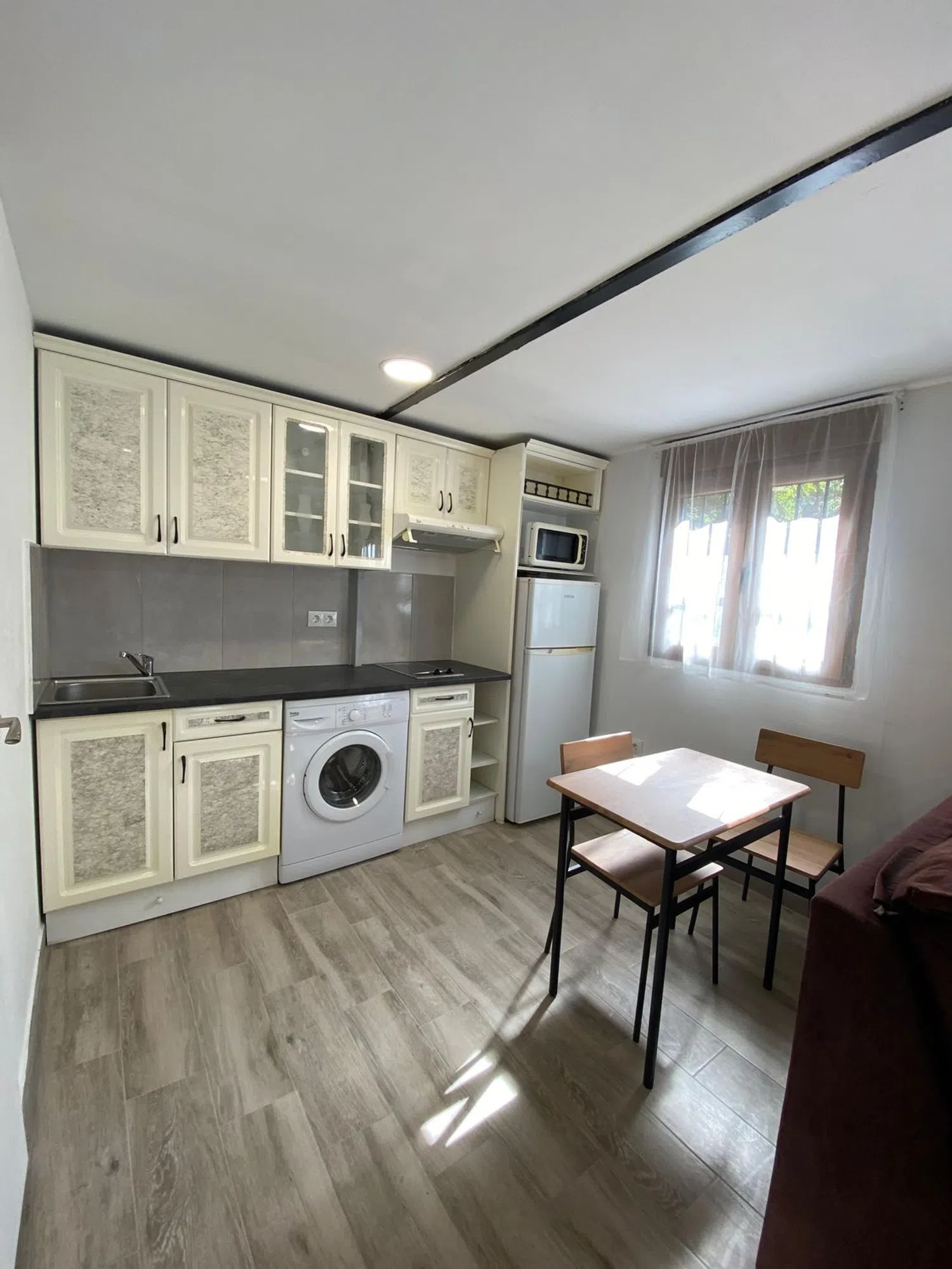 Estudio en calle de la Unanimidad, 61 - Foto 2