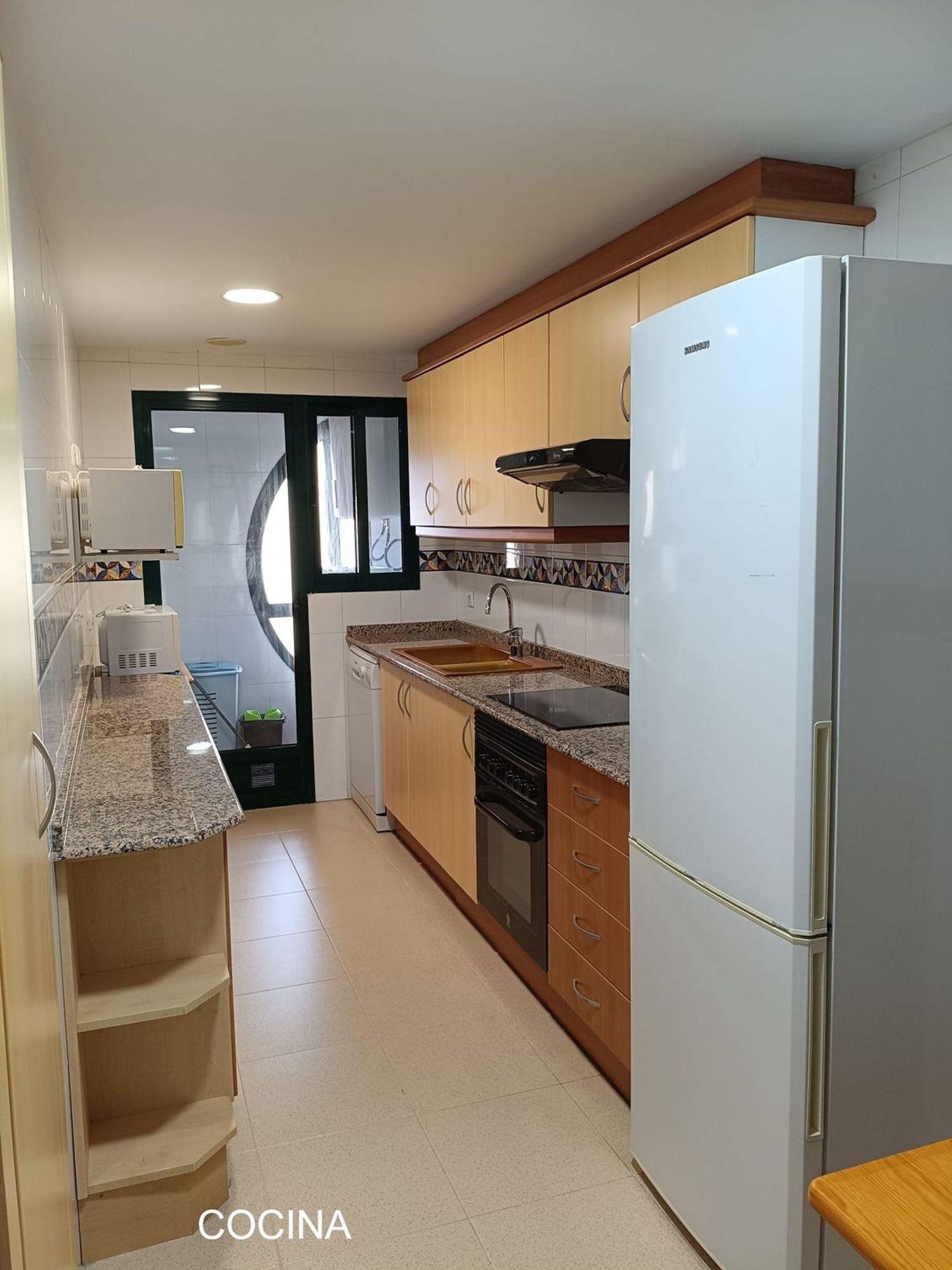 Piso en plaza de la Ciutat de la Lisa, 3 - Foto 14